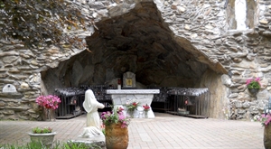 Shrine of Lourdes in Litchfield